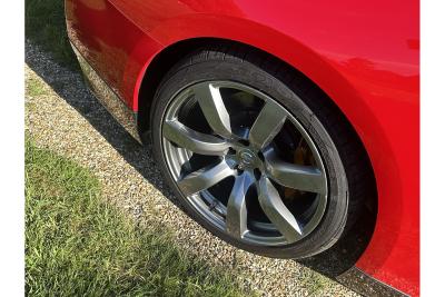 Nissan GT-R V6 Premium Edition