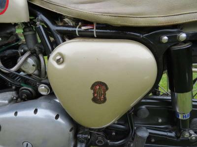 1960 BSA A10 GOLDEN FLASH