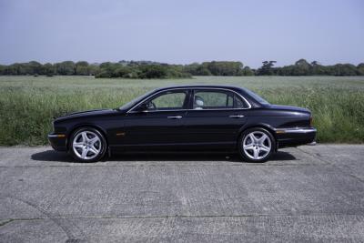2004 Jaguar XJ SUPER V8