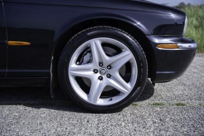 2004 Jaguar XJ SUPER V8