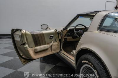 1982 Chevrolet Corvette Collectors Edition