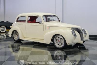1939 Chevrolet Master Deluxe Restomod