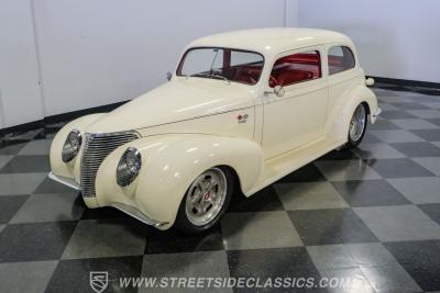 1939 Chevrolet Master Deluxe Restomod