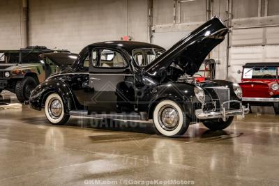 1940 Ford Deluxe