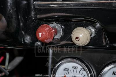 1940 Ford Deluxe