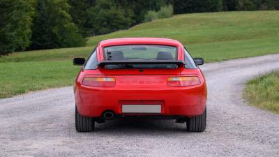 1989 Porsche 928 S4