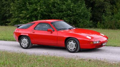 1989 Porsche 928 S4