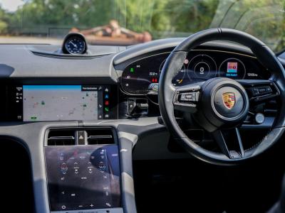 2022 Porsche Performance 79.2kWh Auto RWD 4dr (11kW Charger)
