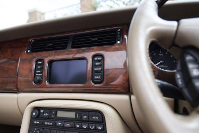 2000 Jaguar XKR Convertible