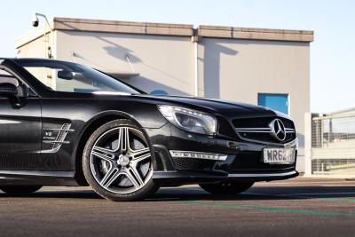 2012 Mercedes - Benz SL63 AMG
