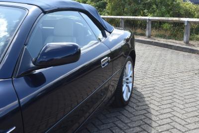 2001 Aston Martin DB7 Vantage Volante