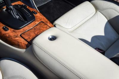 2001 Aston Martin DB7 Vantage Volante