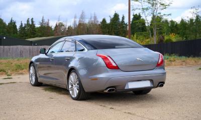 2010 Jaguar XJ V8 Portfolio Auto