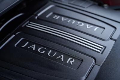 2010 Jaguar XJ V8 Portfolio Auto