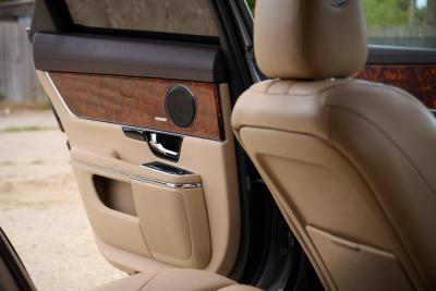 2010 Jaguar XJ V8 Portfolio Auto
