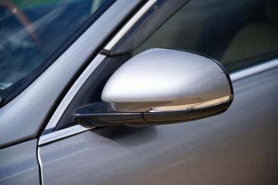 2010 Jaguar XJ V8 Portfolio Auto