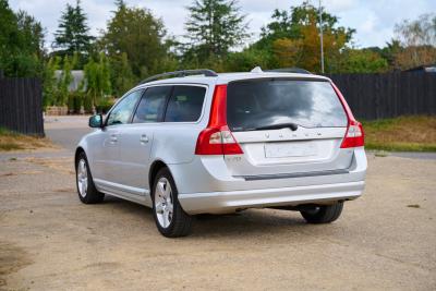 2009 Volvo V70 3.2 Lux SE