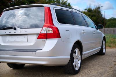 2009 Volvo V70 3.2 Lux SE
