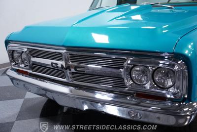 1967 GMC C10 Stepside Restomod