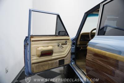 1989 Jeep Grand Wagoneer