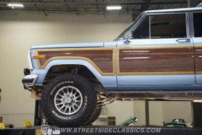 1989 Jeep Grand Wagoneer