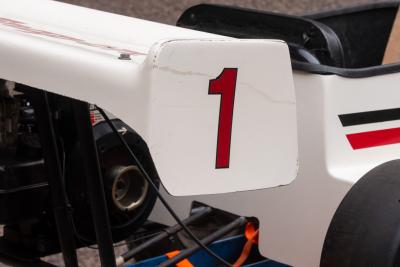 1 Snap On F1 Replica Go Kart Make: Snap-on F1 Replica Go Kart