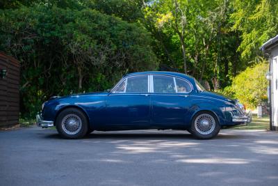 1964 Jaguar Mk. II (2.4 litre)
