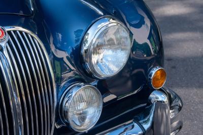 1964 Jaguar Mk. II (2.4 litre)