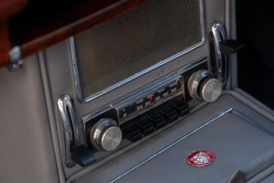 1964 Jaguar Mk. II (2.4 litre)