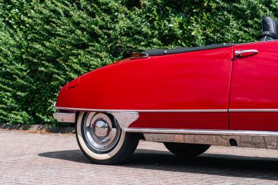 1969 Citro&euml;n DS 21 D&eacute;capotable by Ivanoff