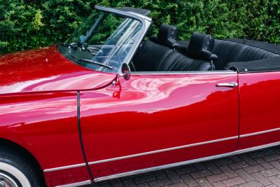 1969 Citro&euml;n DS 21 D&eacute;capotable by Ivanoff