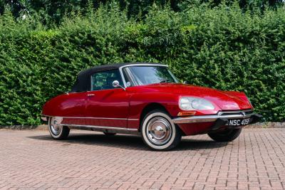 1969 Citro&euml;n DS 21 D&eacute;capotable by Ivanoff