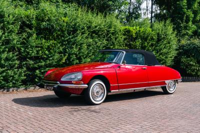 1969 Citro&euml;n DS 21 D&eacute;capotable by Ivanoff