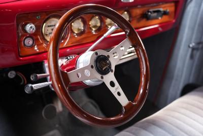 1937 Ford Deluxe