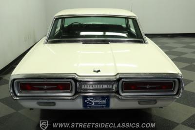 1964 Ford Thunderbird