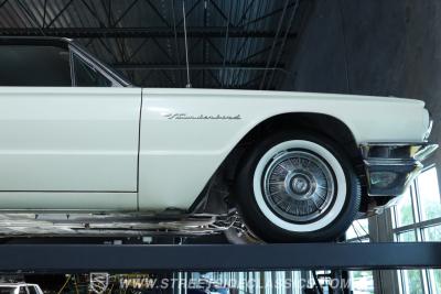 1964 Ford Thunderbird
