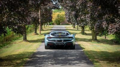 2025 Ferrari 296 GTS