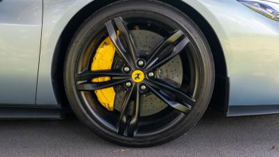 2025 Ferrari 296 GTS