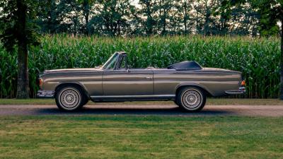 1967 Mercedes - Benz 250 SE Cabriolet