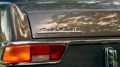 1967 Mercedes - Benz 250 SE Cabriolet