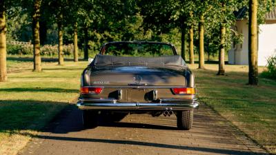 1967 Mercedes - Benz 250 SE Cabriolet