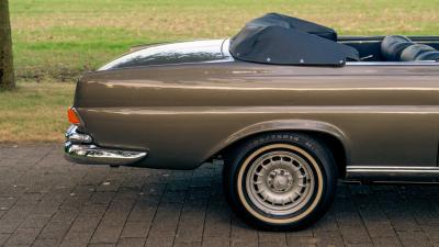 1967 Mercedes - Benz 250 SE Cabriolet