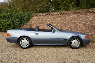 1991 Mercedes - Benz SL 300 &ldquo;125.000 kilometers&rdquo;
