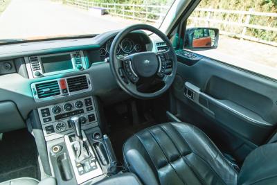 2002 Range Rover G4 Challenge Press Car (4.4 litre)