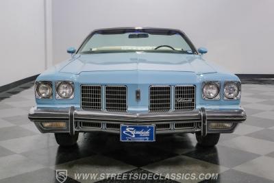 1975 Oldsmobile Delta 88 Royale Convertible