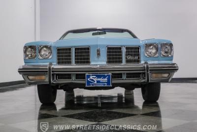 1975 Oldsmobile Delta 88 Royale Convertible