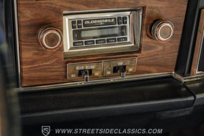 1975 Oldsmobile Delta 88 Royale Convertible
