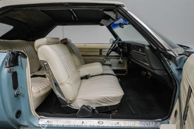 1975 Oldsmobile Delta 88 Royale Convertible