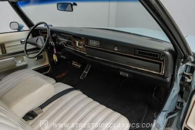 1975 Oldsmobile Delta 88 Royale Convertible
