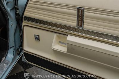 1975 Oldsmobile Delta 88 Royale Convertible